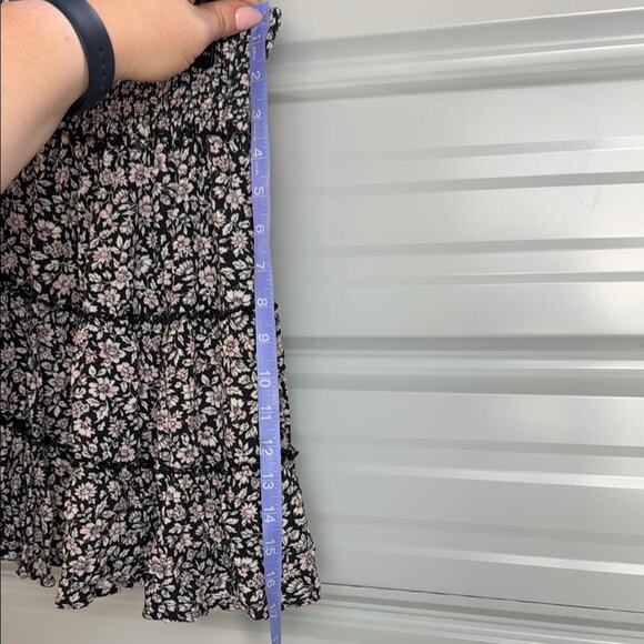 American Eagle Outfitters Black and White Tiered Mini Skirt - Picture 9 of 9